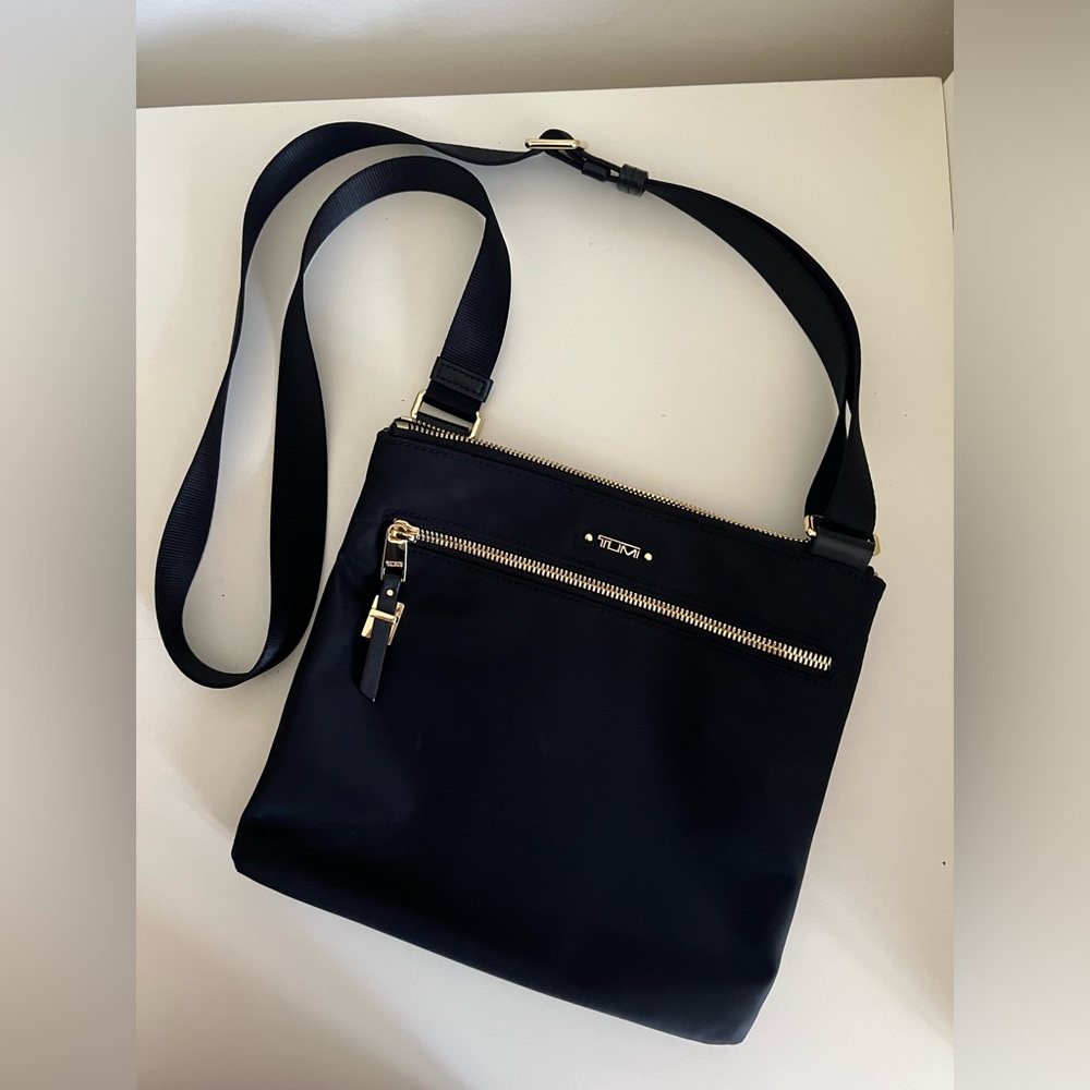 Tumi Voyager Tula Crossbody